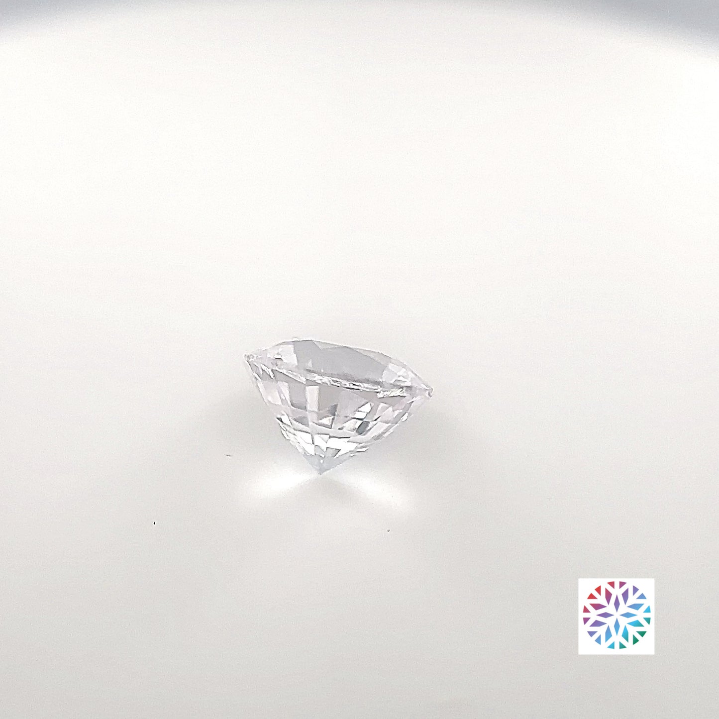 White Sapphire- Round, 1.71ct, 7.0 x 7.0 x 4.8mm