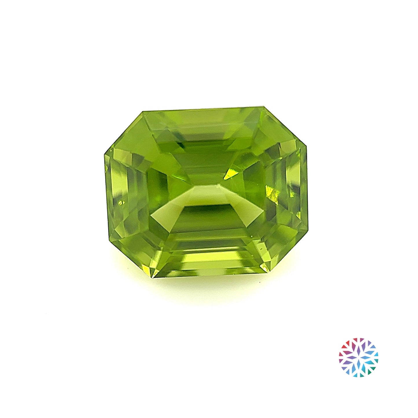 Peridot- Emerald, 6.9ct, 11.5 x 9.6 x 7.9mm