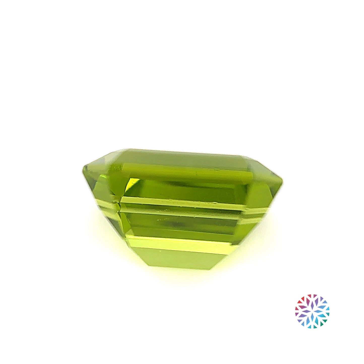 Peridot- Emerald, 5.43ct, 11.9 x 8.0 x 7.0mm