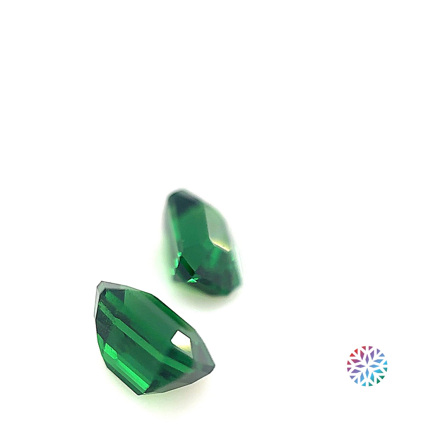 Tsavorite- Emerald, 2.19ct, 6.5 x 4.6mm