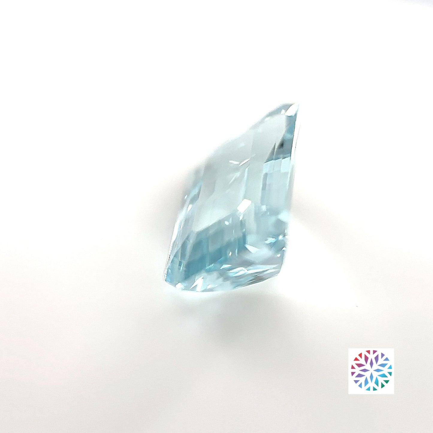 Aquamarine- Emerald, 3.7ct, 11.9 x 8.5 x 5.4mm