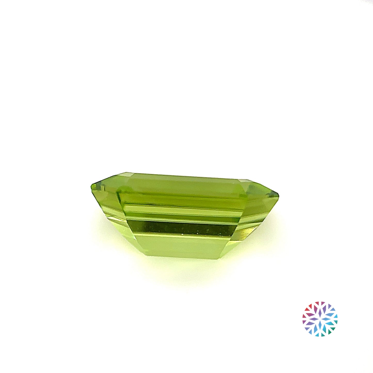 Peridot- Emerald, 3.15ct, 11.1 x 6.9 x 5.1mm