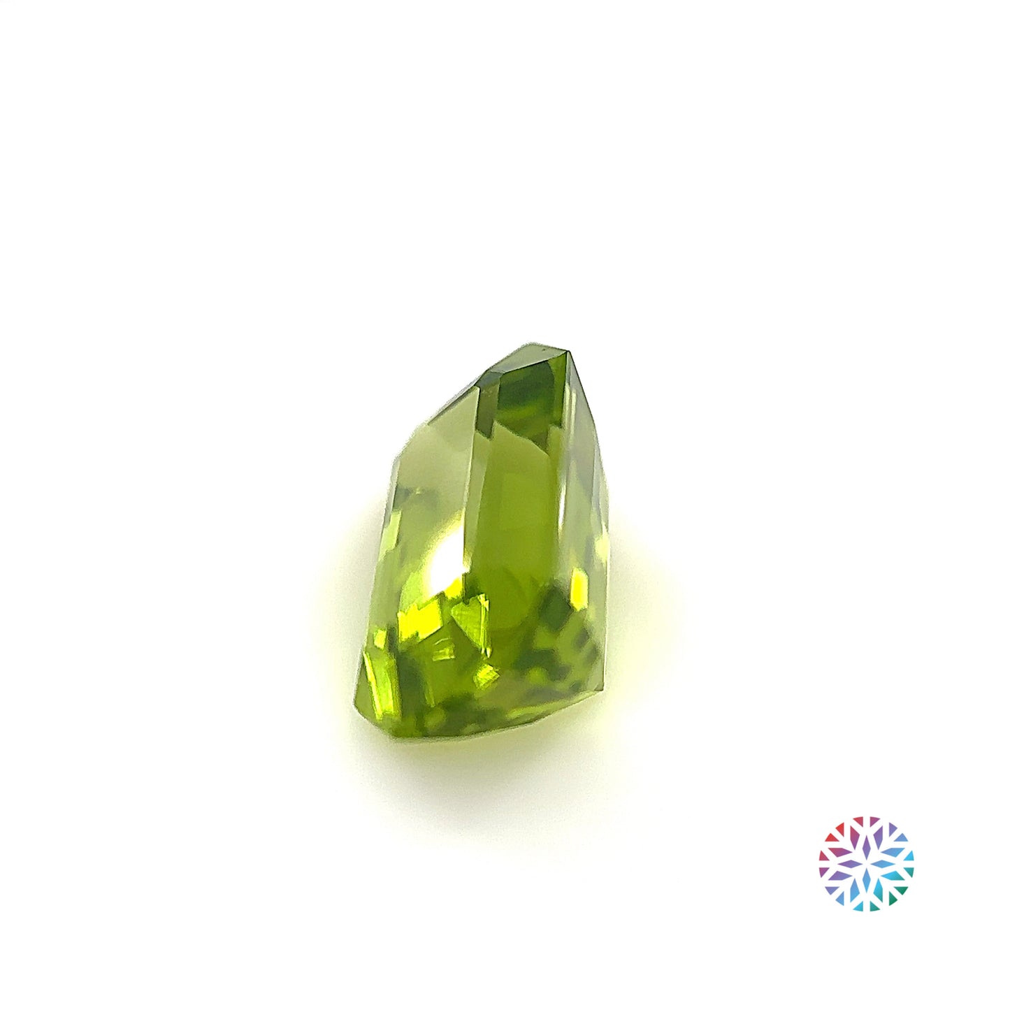 Peridot- Emerald, 3.42ct, 10.4 x 6.8 x 5.8mm