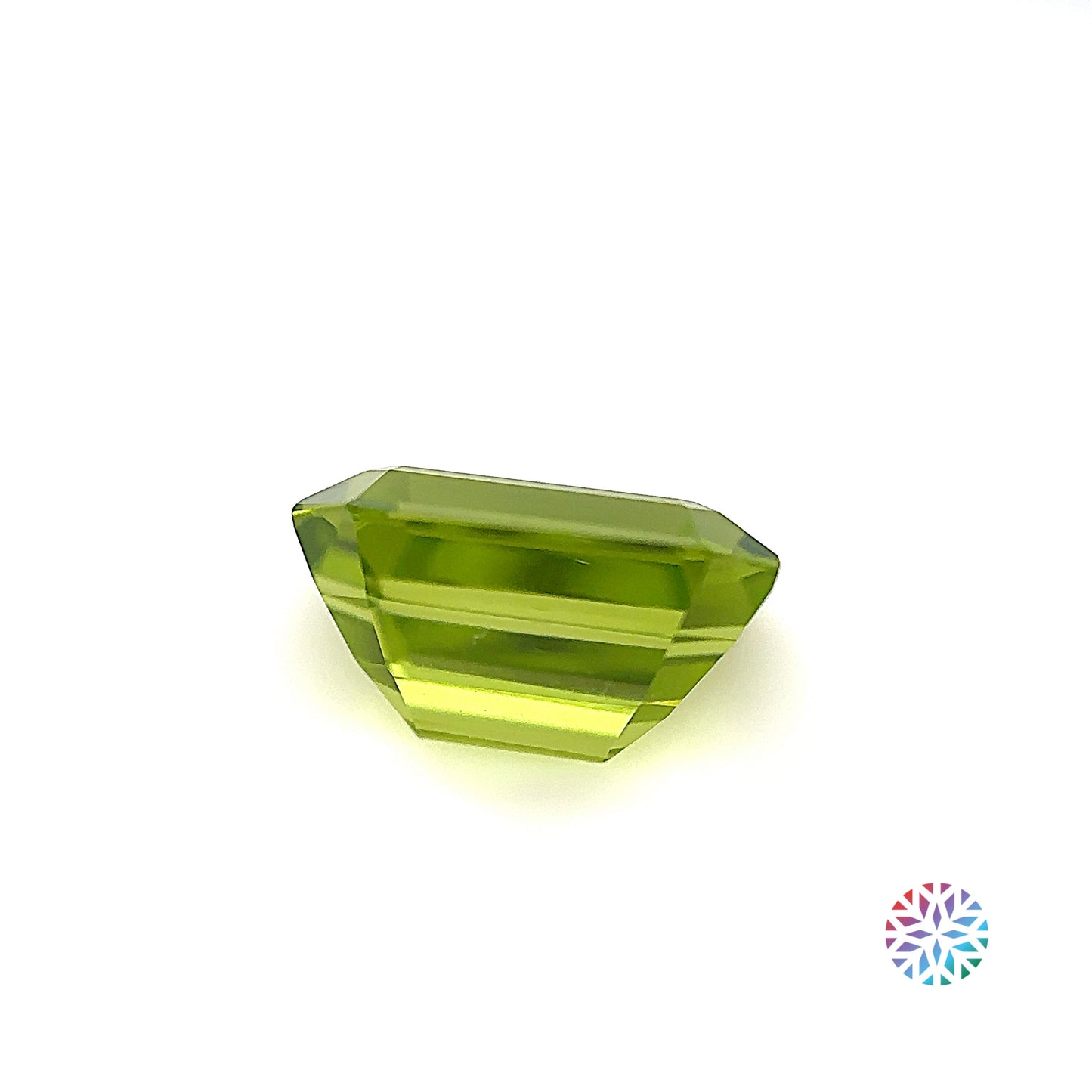 Peridot- Emerald, 3.42ct, 10.4 x 6.8 x 5.8mm