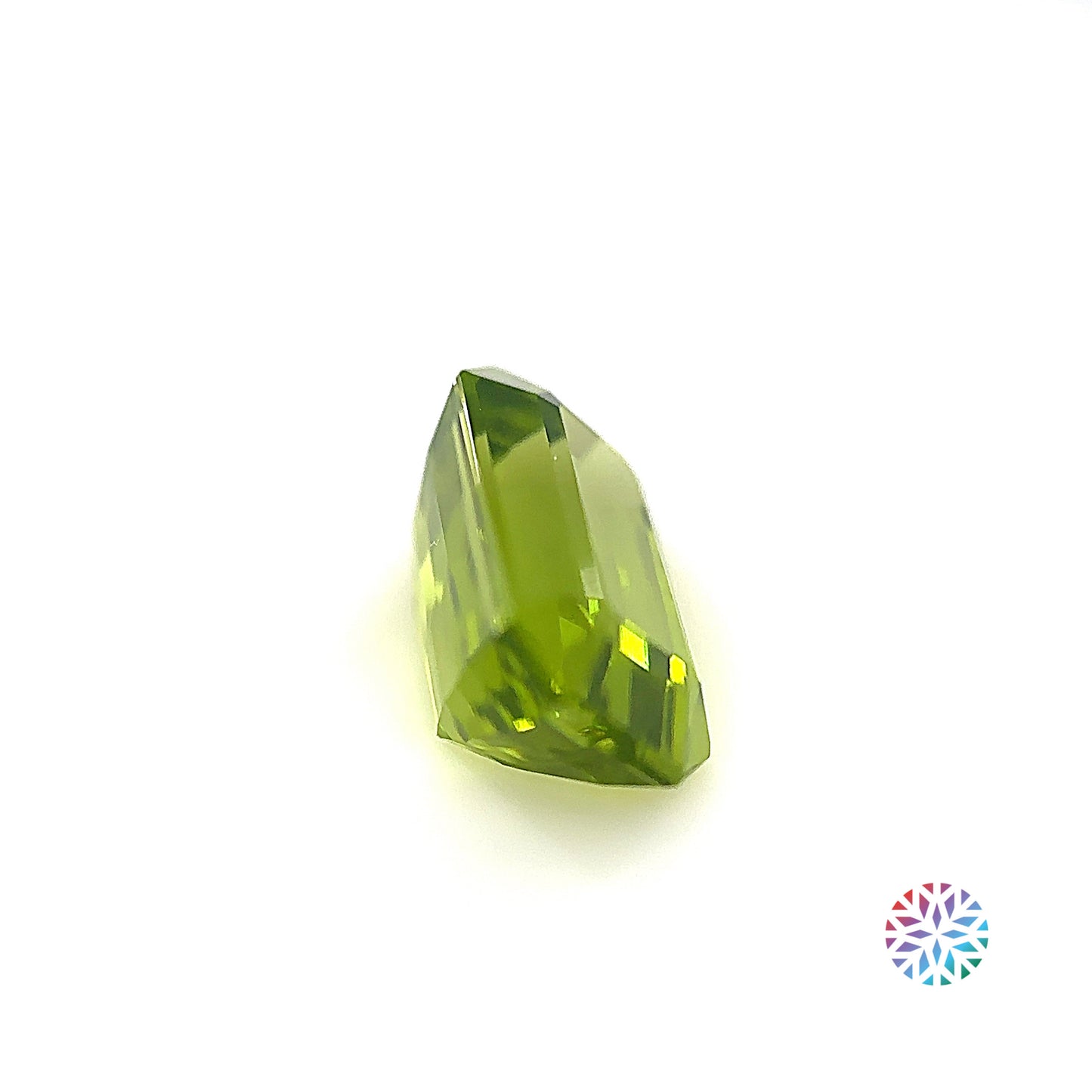 Peridot- Emerald, 3.42ct, 10.4 x 6.8 x 5.8mm