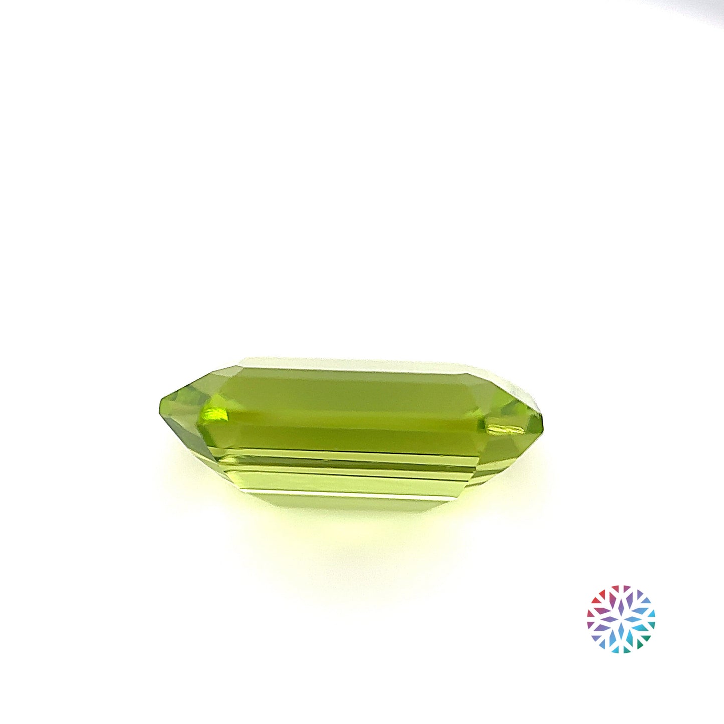 Peridot- Emerald, 3.64ct, 11.9 x 7.4 x 4.8mm