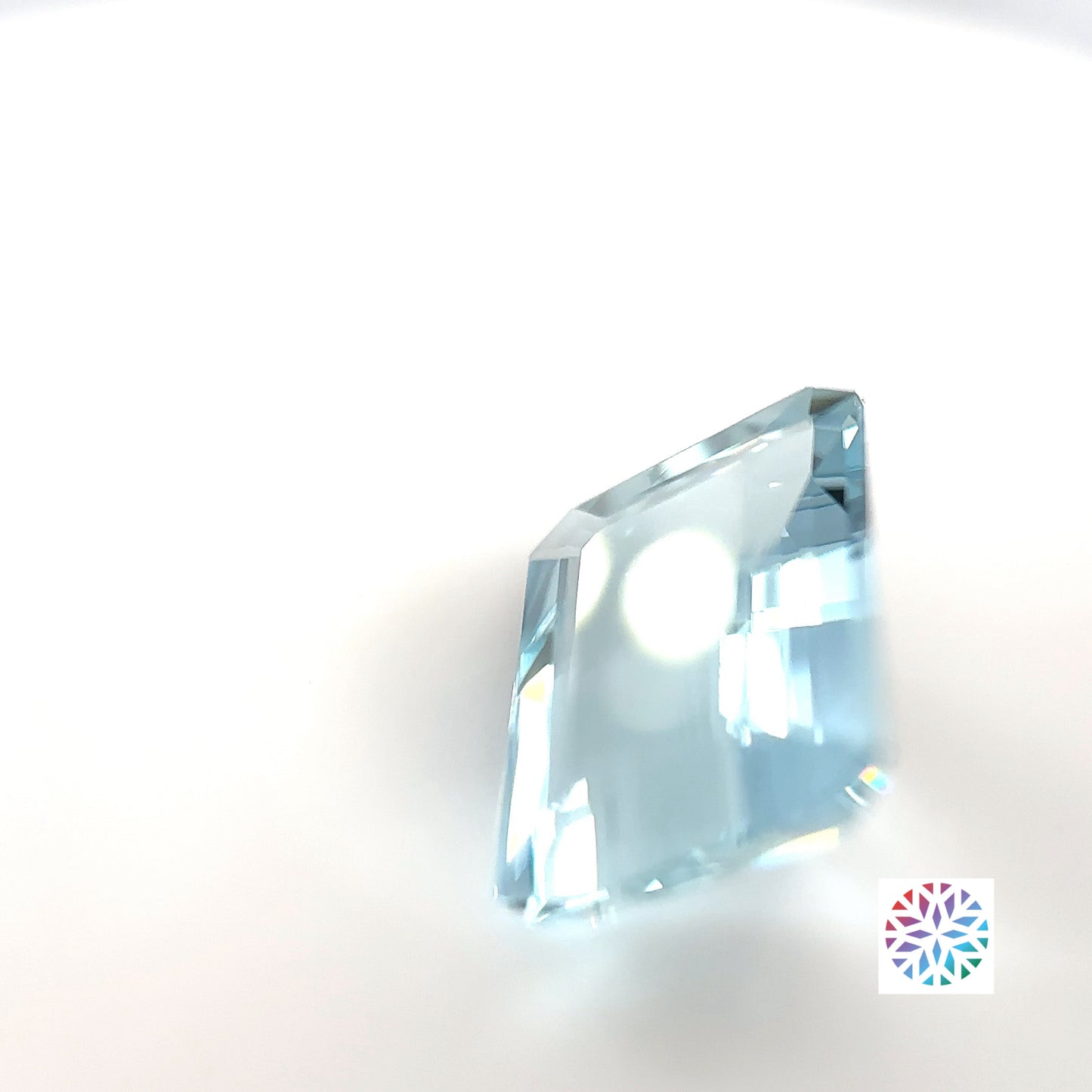 Aquamarine- Emerald, 3.1ct, 11.0 x 8.7 x 4.8mm