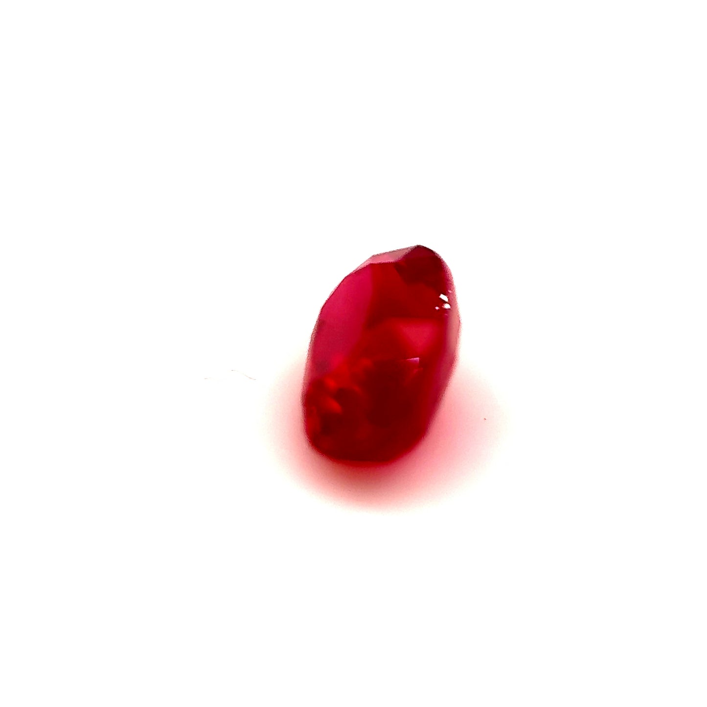 Ruby- Oval, 1.04ct, 6.8 x 4.7 x 3.5mm