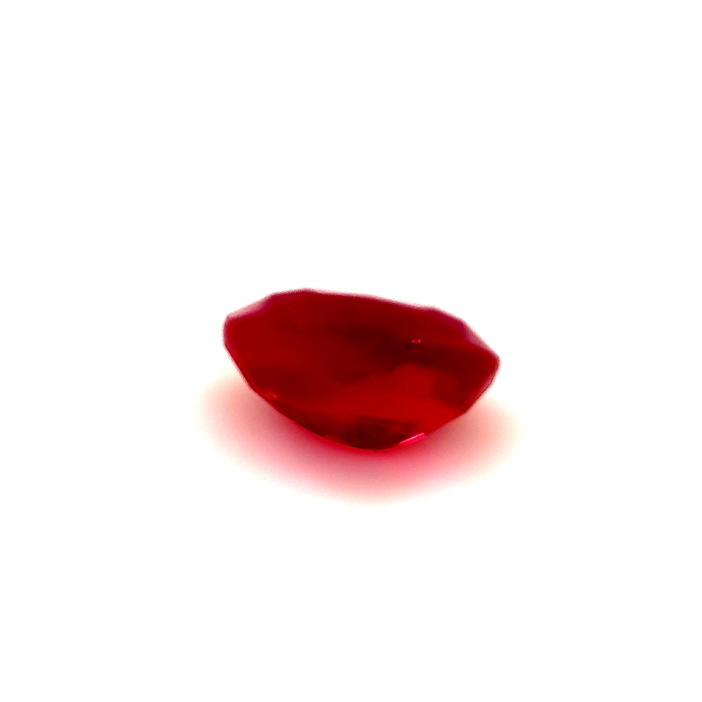 Ruby- Oval, 1.04ct, 6.8 x 4.7 x 3.5mm