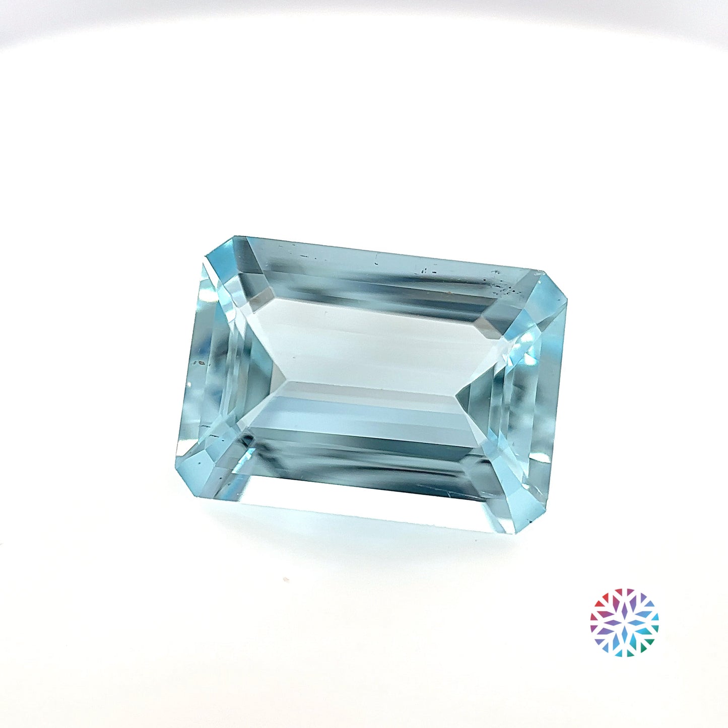 Aquamarine- Emerald, 3.9ct, 12.2 x 8.8 x 5.2mm