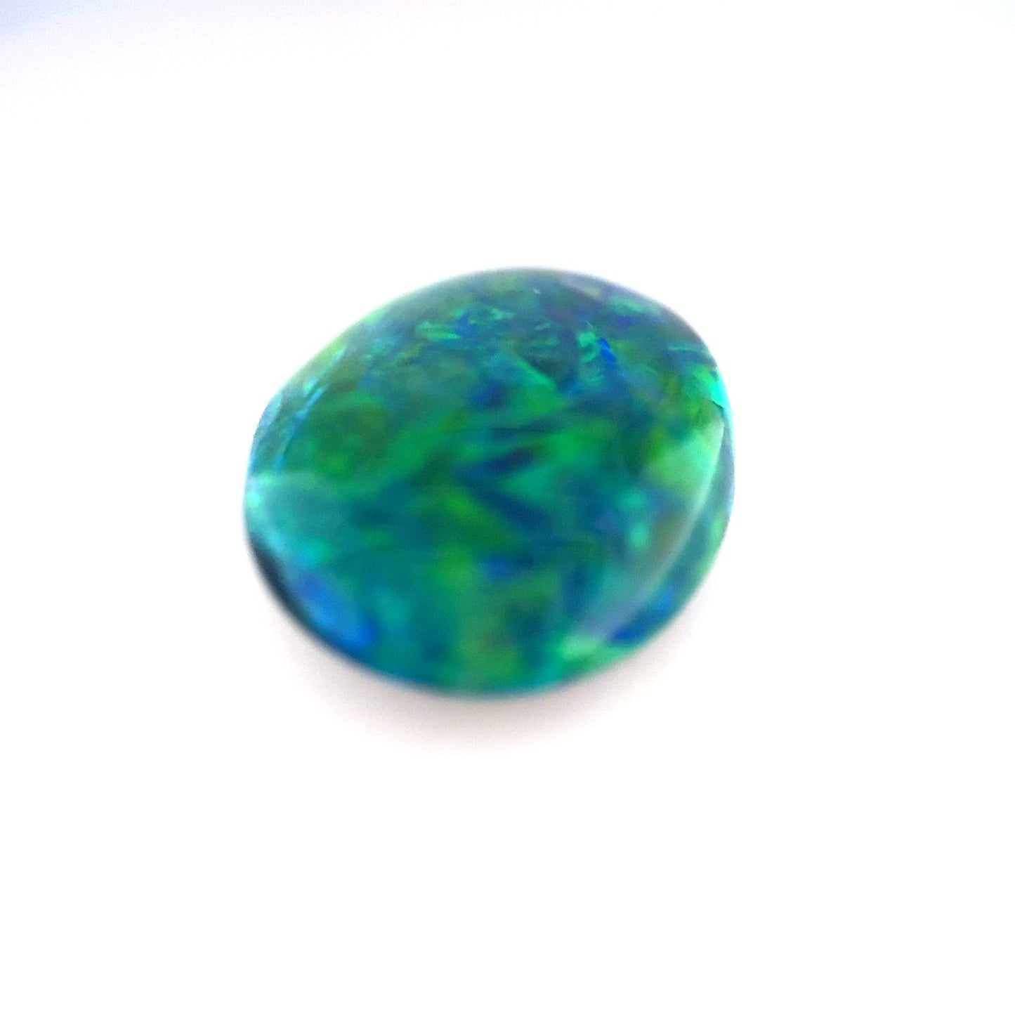 Black Opal - Oval, 6.76ct, 15.6 x 11.8 x 6.6mm