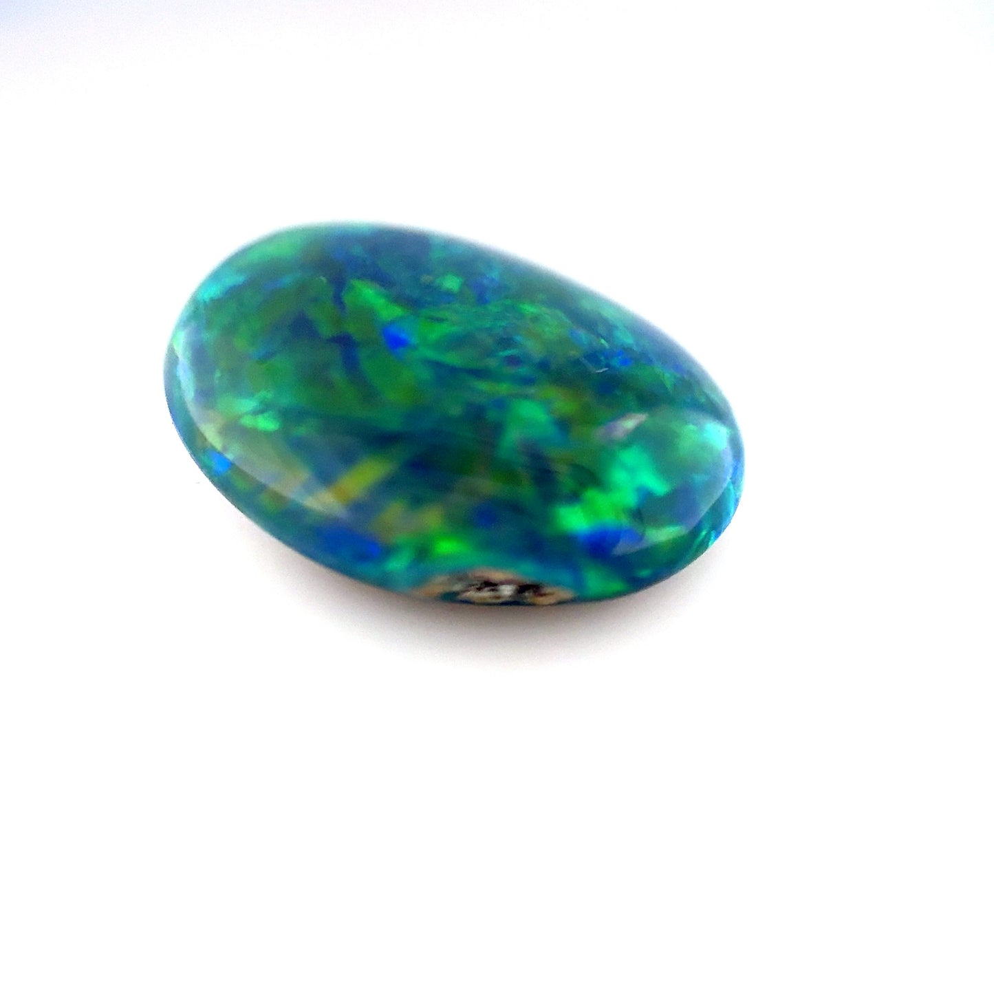 Black Opal - Oval, 6.76ct, 15.6 x 11.8 x 6.6mm