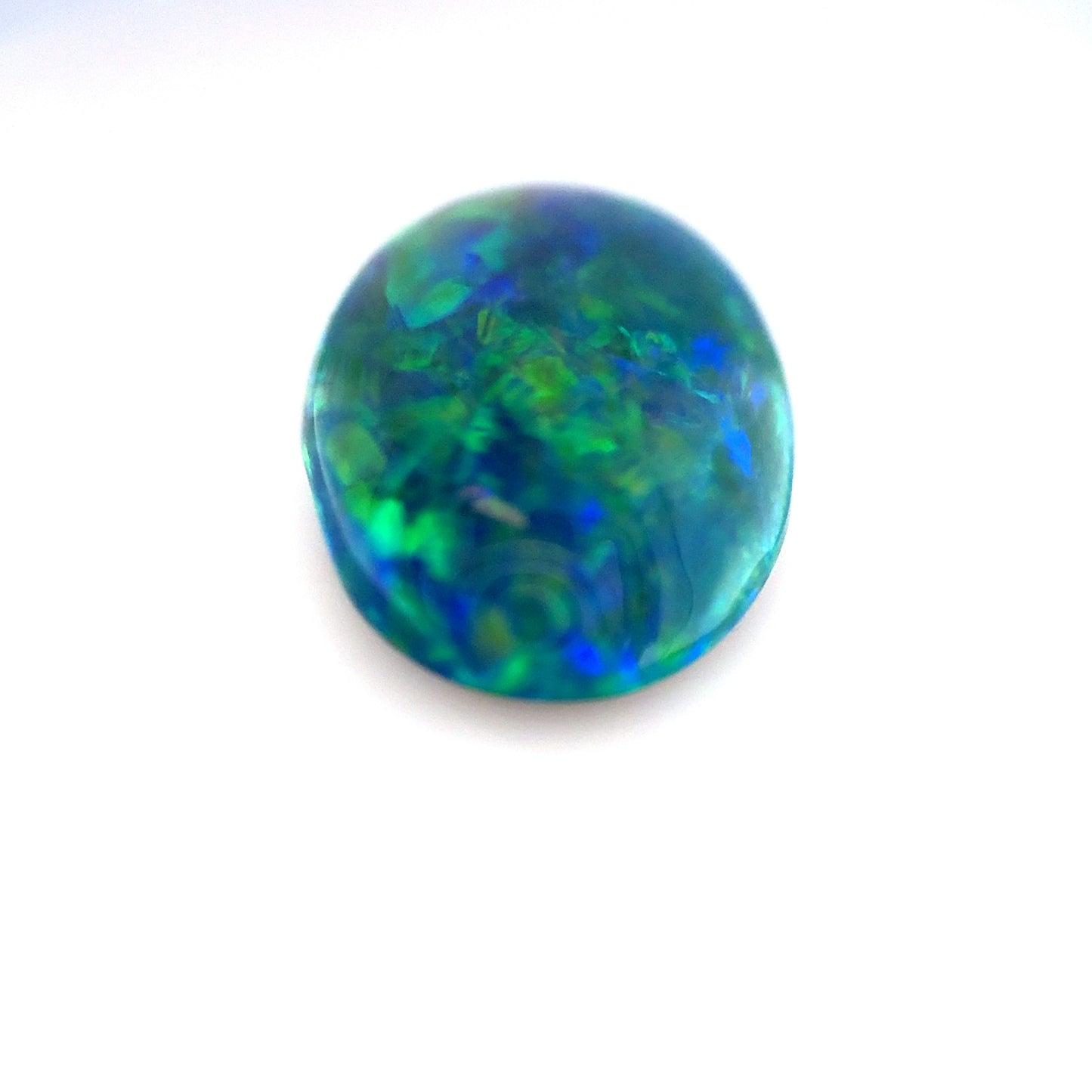 Black Opal - Oval, 6.76ct, 15.6 x 11.8 x 6.6mm