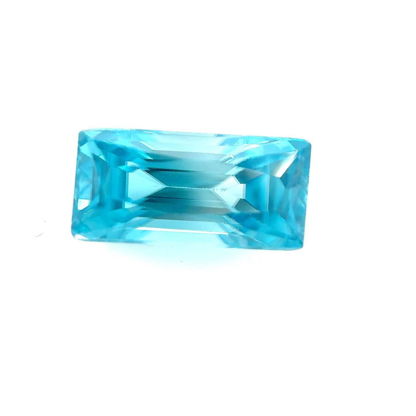 Zircon- Baguette, 5.76ct, 12.7 x 6.2 x 5.8mm