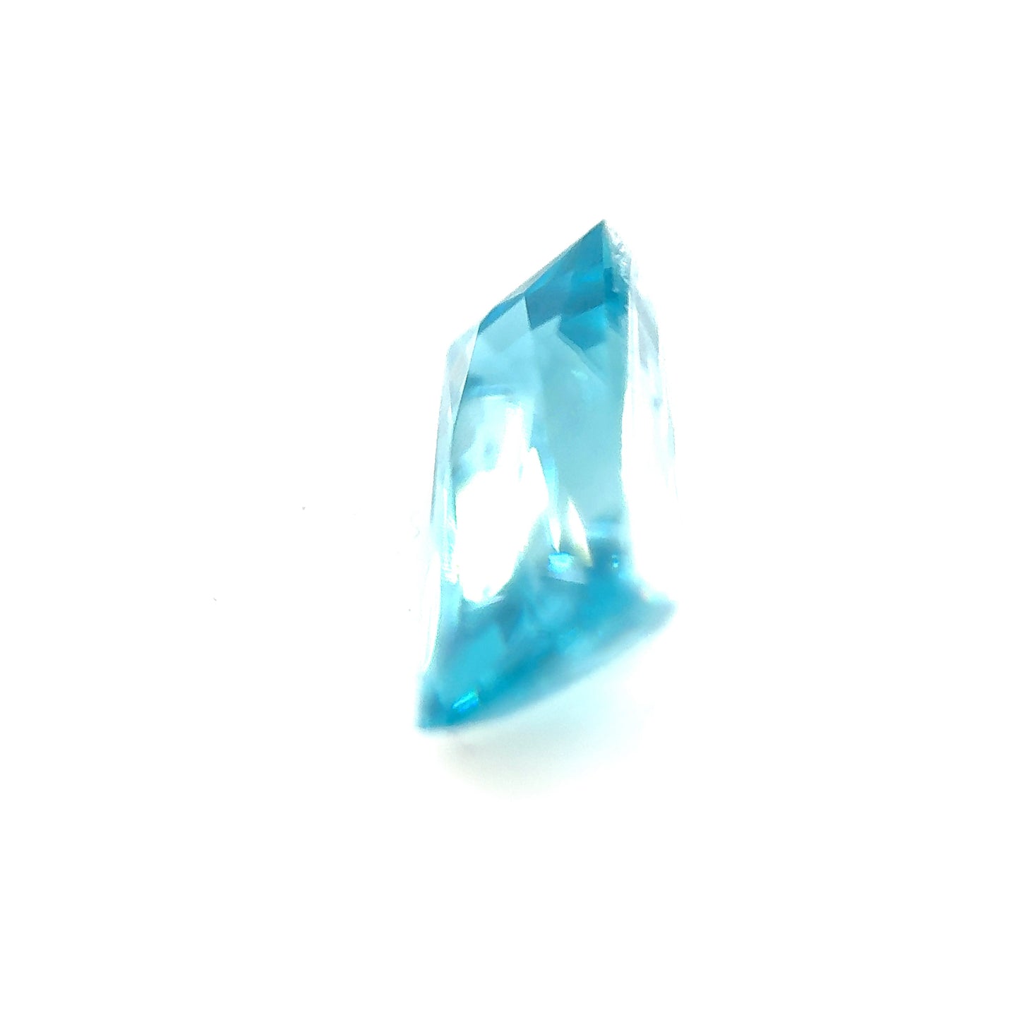 Zircon- Baguette, 5.76ct, 12.7 x 6.2 x 5.8mm