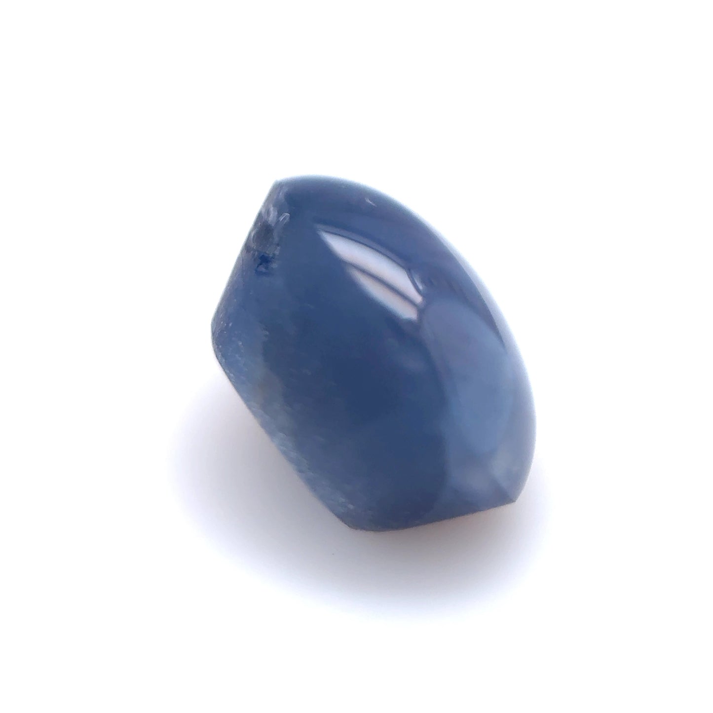 Star Sapphire- Oval, 4.75ct, 9.8 x 7.7 x 6.0mm